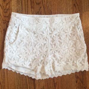 Monteau White Shorts